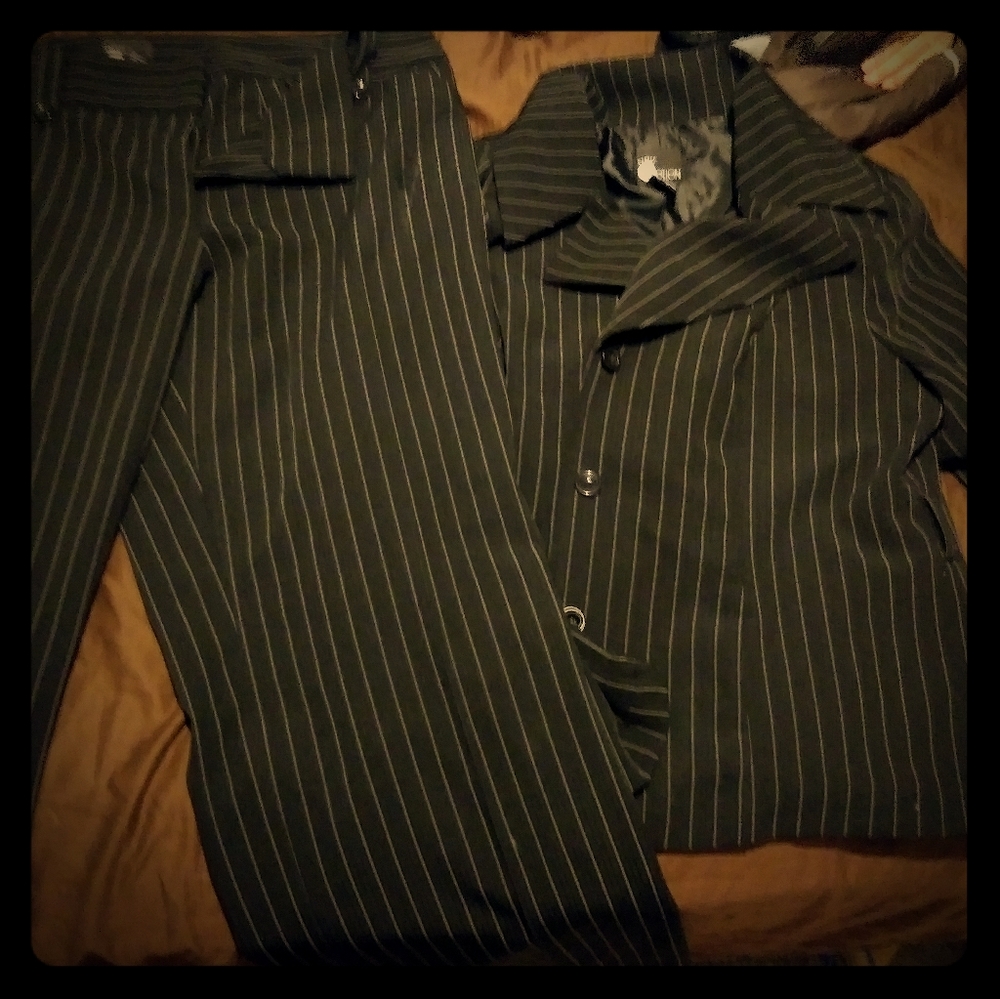 Suit